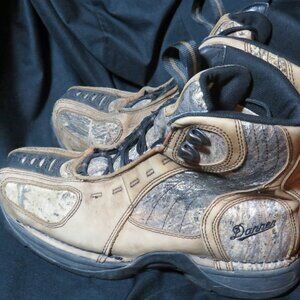 Danner Boots: Men's Waterproof Lightweight Hunting Boots 42260